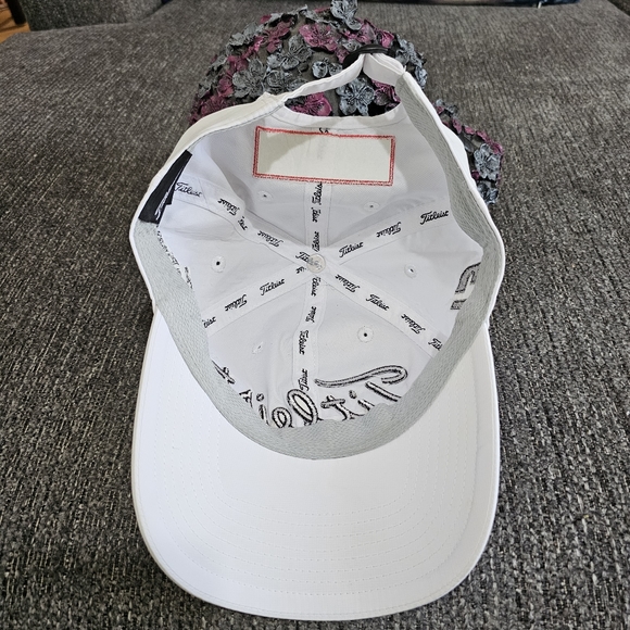 Titleist Hat - Picture 6 of 7